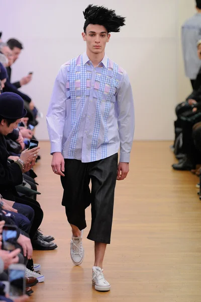 Look 26